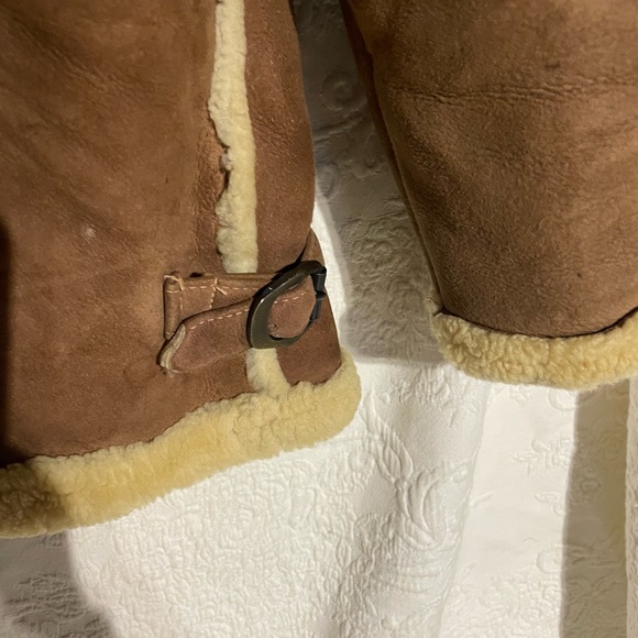 Hastings Shearling Coat Size 40 - Picture 16 of 16